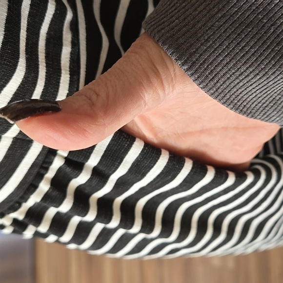 J Crew Zip Back Dress Black and White Size Large - Picture 4 of 8